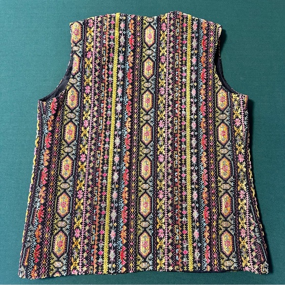 VINTAGE 60s 70s Colorful Tapestry Vest - Picture 6 of 7